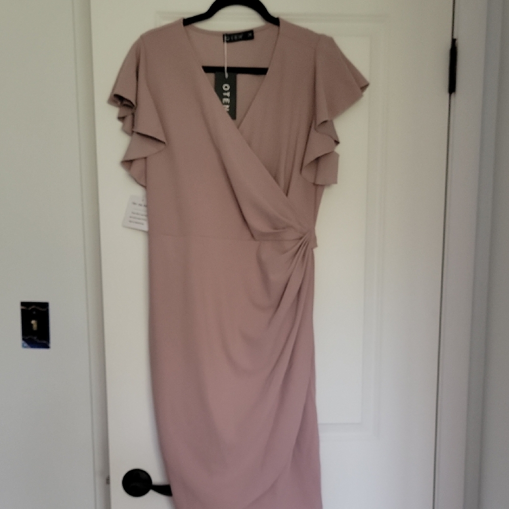 Oten Women's Mauve Colored Dress, Size 2X.